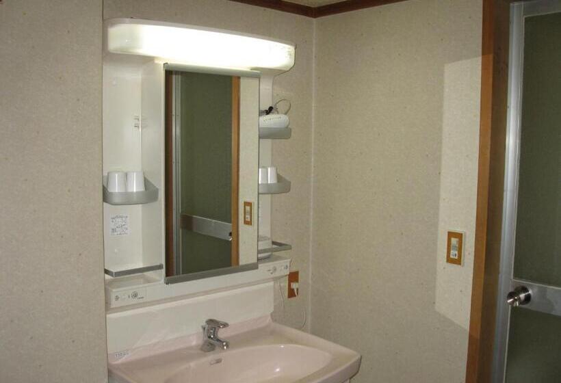 غرفة قياسية, Tsukuba Hills Gakuenodori