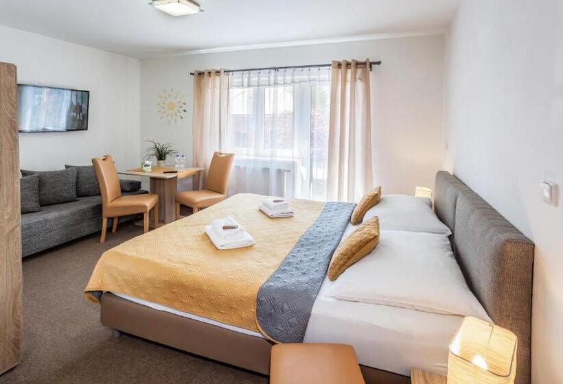 Номер Deluxe, Elendris  Ubytovani U Kostela