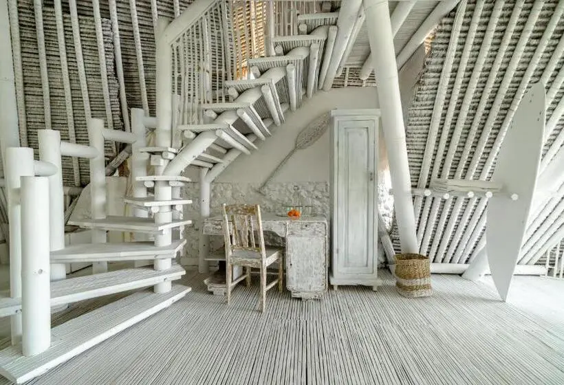 بانگلوی لوکس, Gravity Eco Boutique Hotel   Adults Only