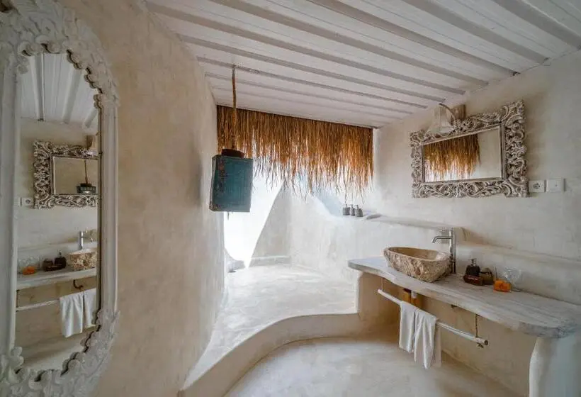 بانگلوی ممتاز, Gravity Eco Boutique Hotel   Adults Only