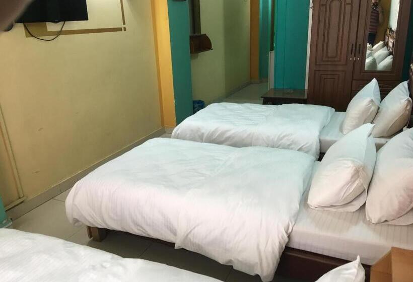 اتاق ساده سه نفره, Dijlat Al Khair Hotel فندق دجلة الخير