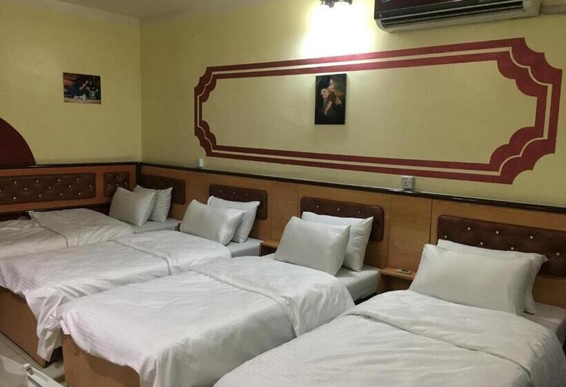 اتاق چهار تخته با دستشویی مشترک, Dijlat Al Khair Hotel فندق دجلة الخير