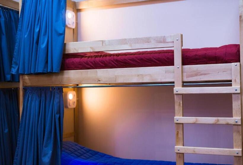 تختخواب در اتاق مشترک, Dream Hostel Zaporizhzhia