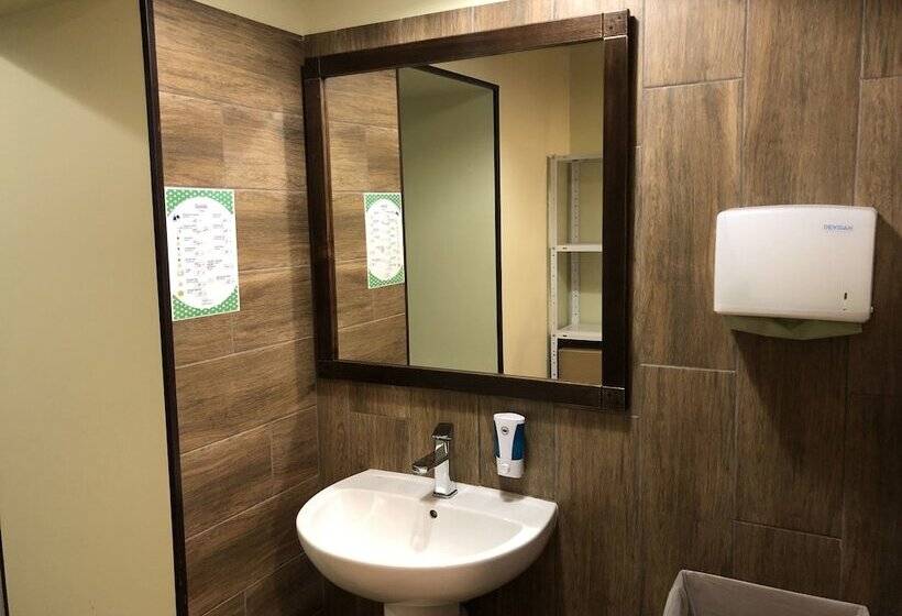 تختخواب در اتاق مشترک, Dream Hostel Zaporizhzhia