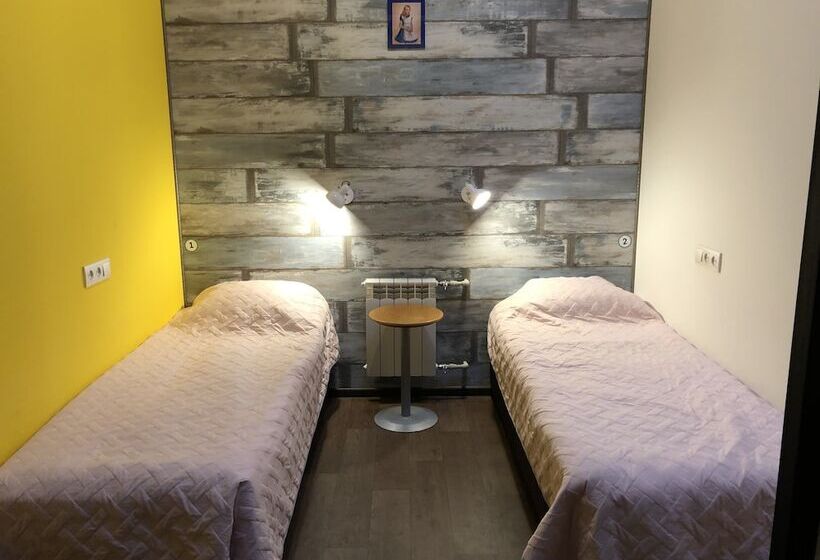 تختخواب در اتاق مشترک, Dream Hostel Zaporizhzhia