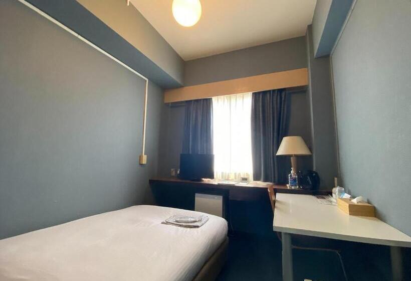 标准单人间共用浴室, Fukuyama Royal