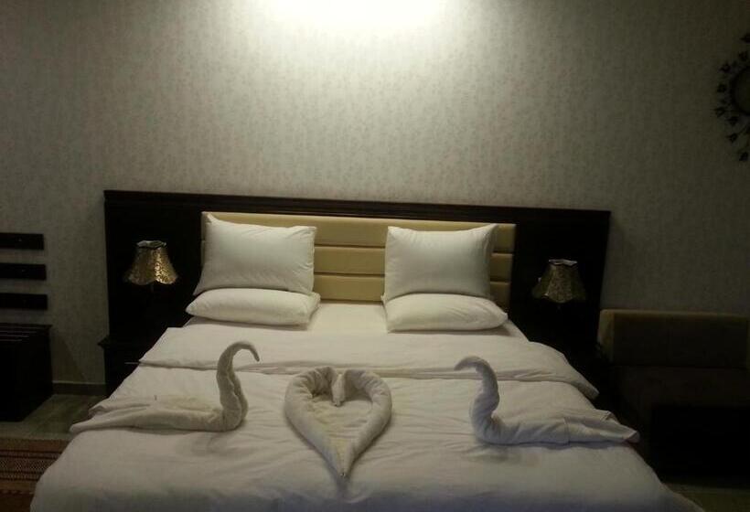 اتاق استاندارد با چشمانداز, Royal Suites