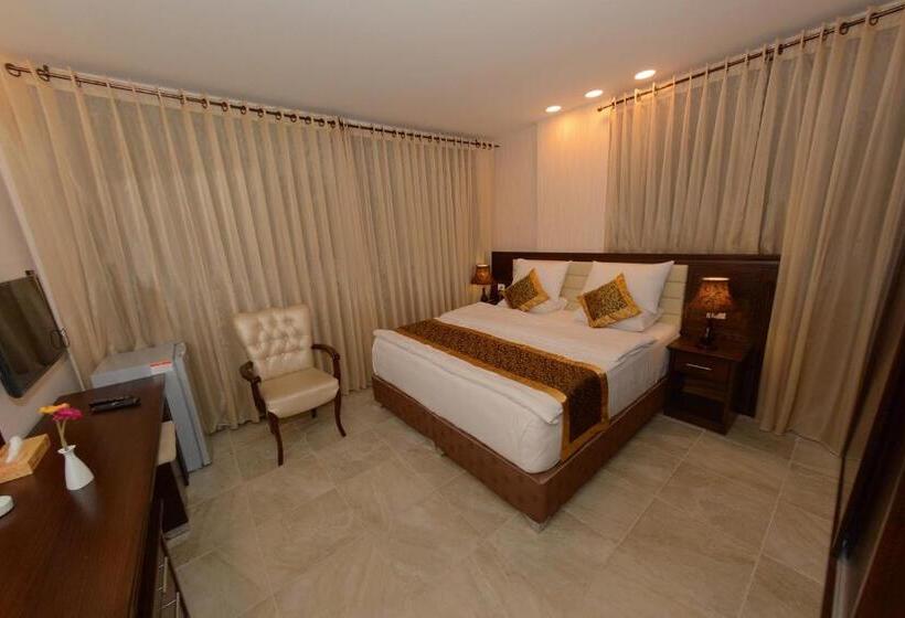 اتاق استاندارد با چشمانداز, Royal Suites