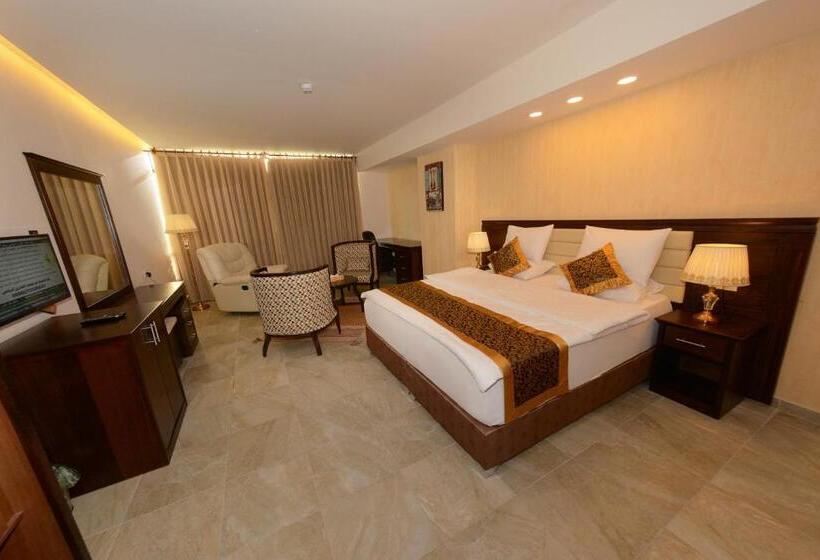 اتاق لوکس خانوادگی, Royal Suites