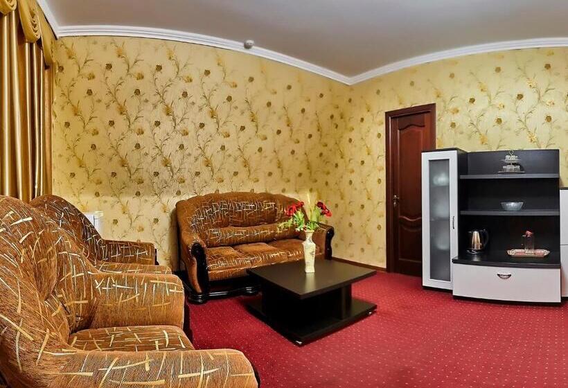 스탠다드 스튜디오, Sanatorium Elite Dnipro