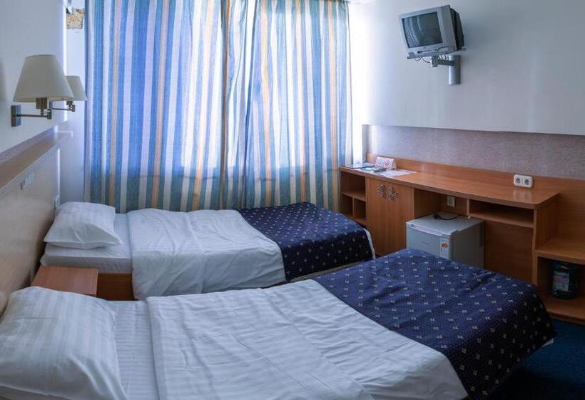 Standard Room, Truskavets 365