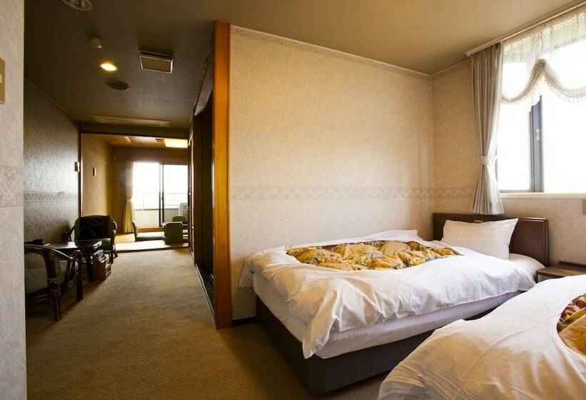 غرفة قياسية, Hiyoshien