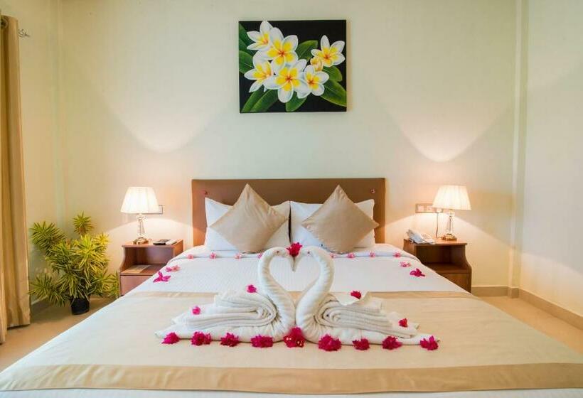 Номер Deluxe с Балконом, Sungreen Resort Habarana