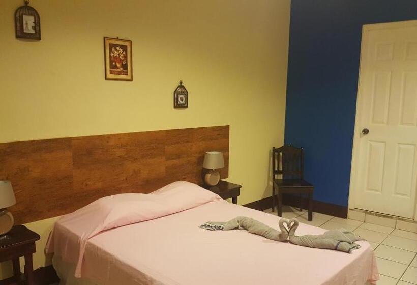 اتاق استاندارد یک نفره, La Arboleda