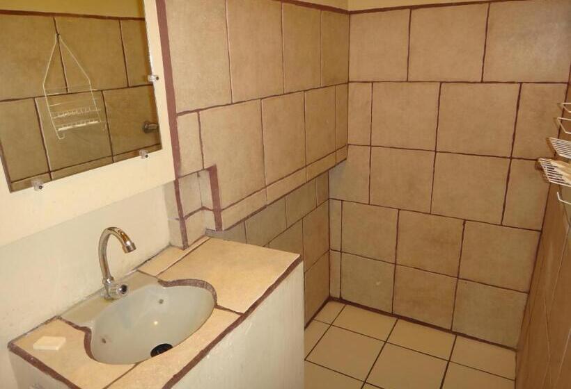 اتاق استاندارد چهار تخته, La Arboleda