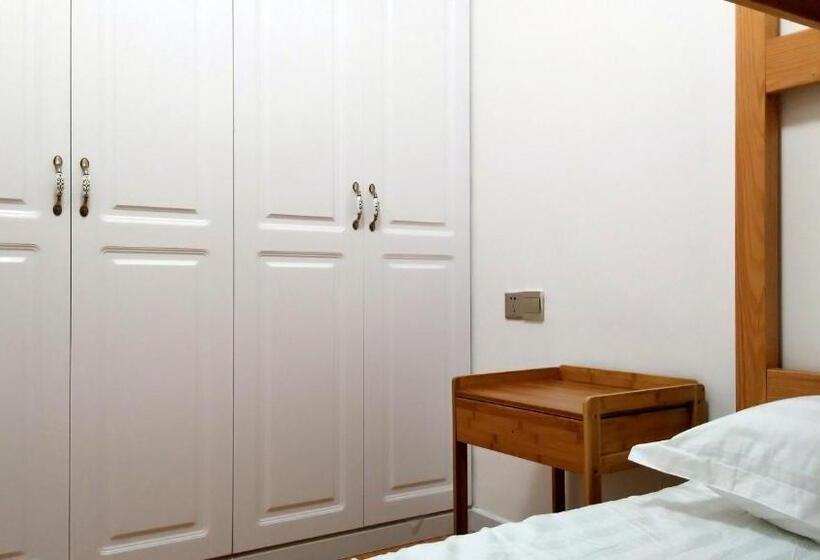 اتاق راحتی سه تخته, Chongqing Zuji Youth Hostel