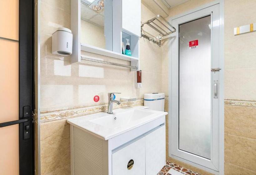 اتاق لوکس, Chongqing Zuji Youth Hostel