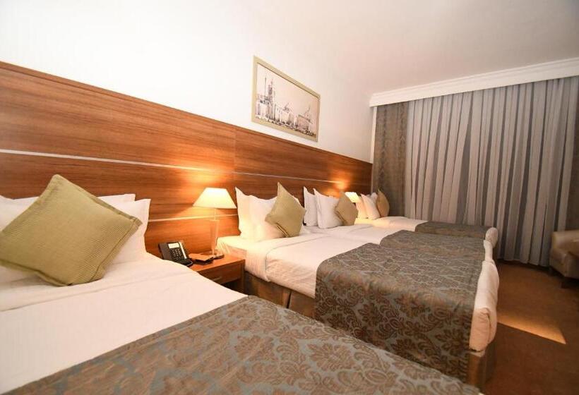 חדר סטנדרט לארבעה, Emaar Al Mektan