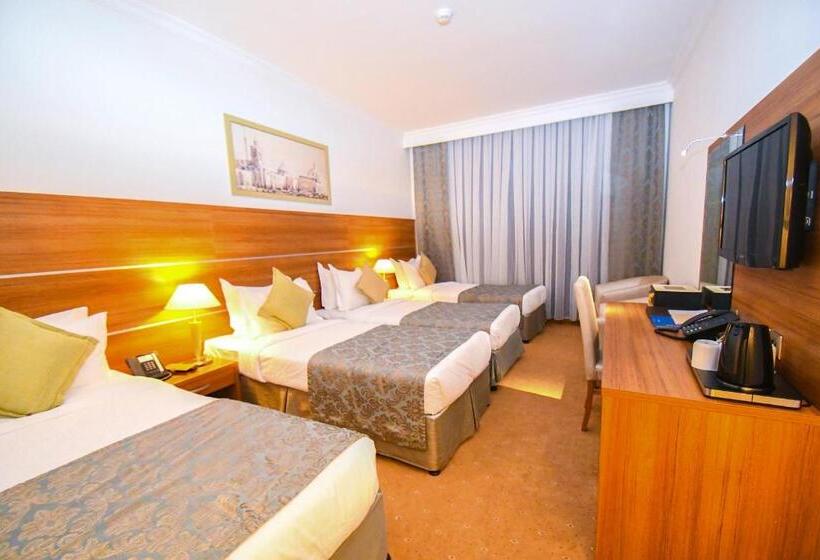 四人标准间, Emaar Al Mektan