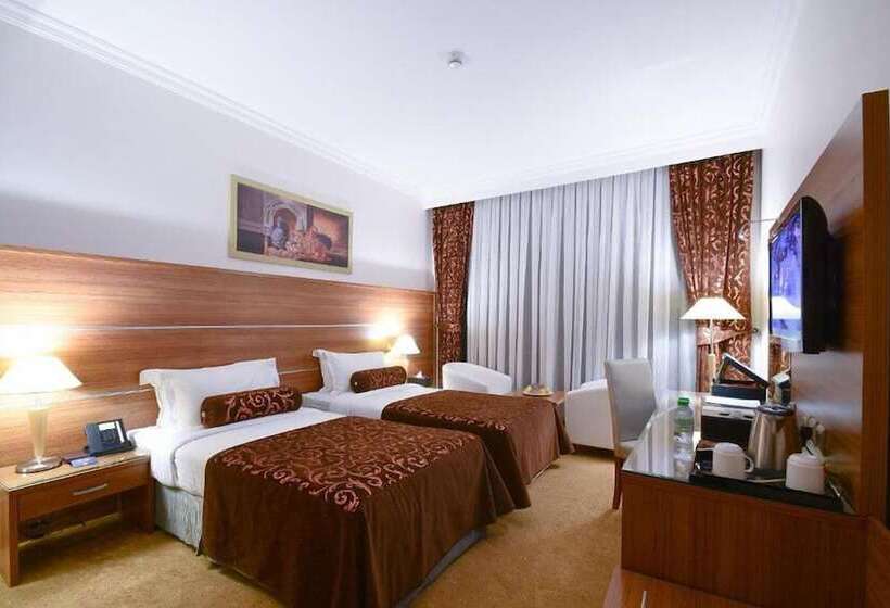 标准间, Emaar Al Mektan