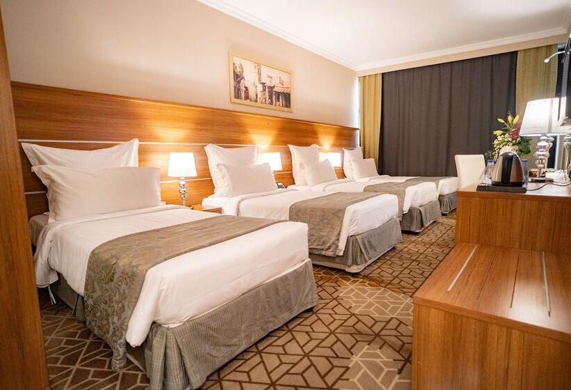 四人标准间, Emaar Al Mektan