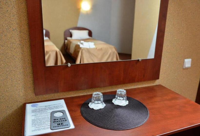 스탠다드 룸, Forsage