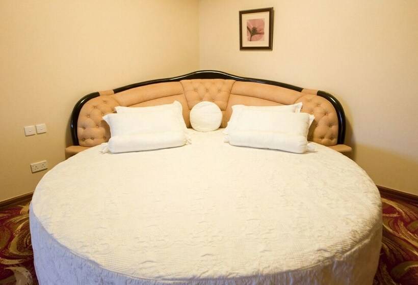 سوئیت پرزیدنت, Mbale Resort