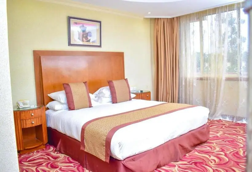 سوییت اجرایی, Mbale Resort