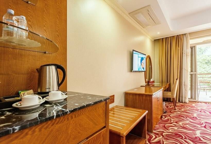 سوئیت پرزیدنت, Mbale Resort