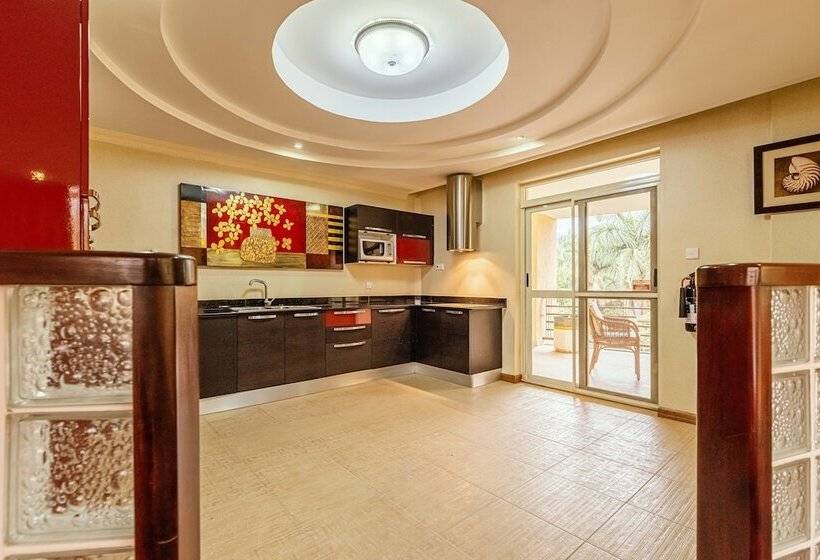 سوئیت پرزیدنت, Mbale Resort