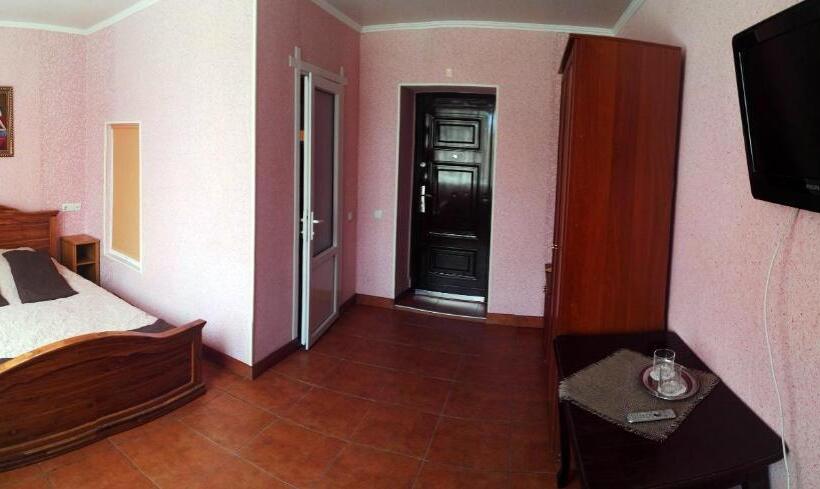 غرفة قياسية, Monte Kristo