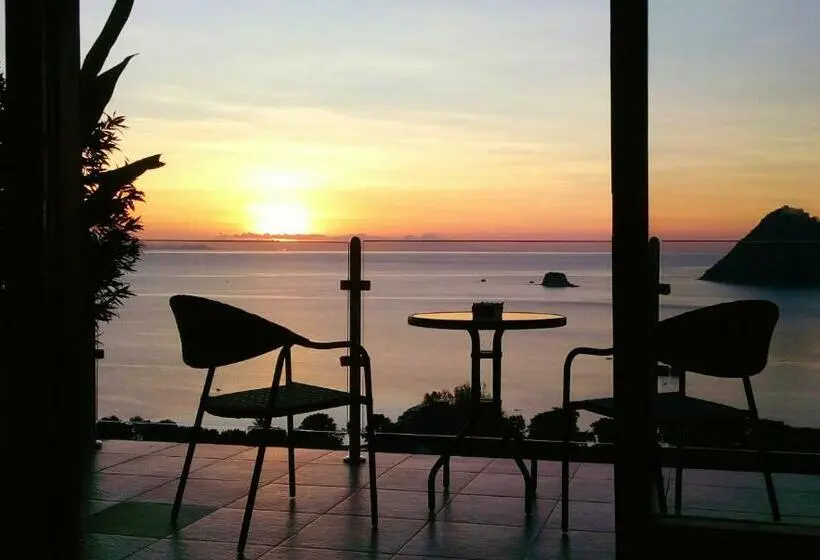 اتاق استاندارد با بالکن, Sunset Hill