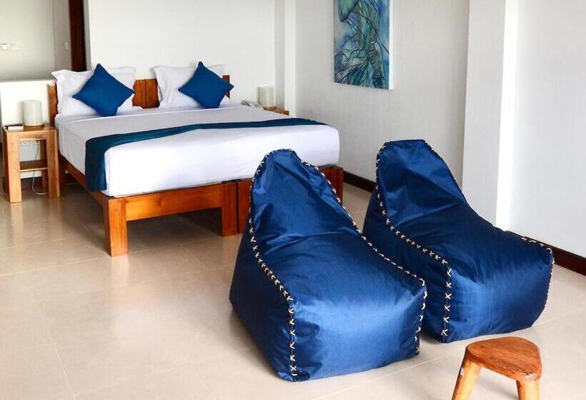 Номер Deluxe, Sunset Hill