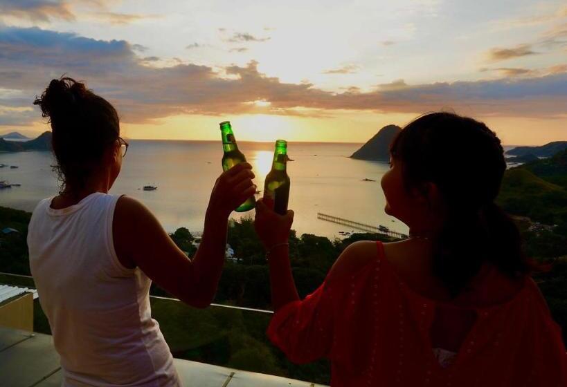 Номер Deluxe, Sunset Hill