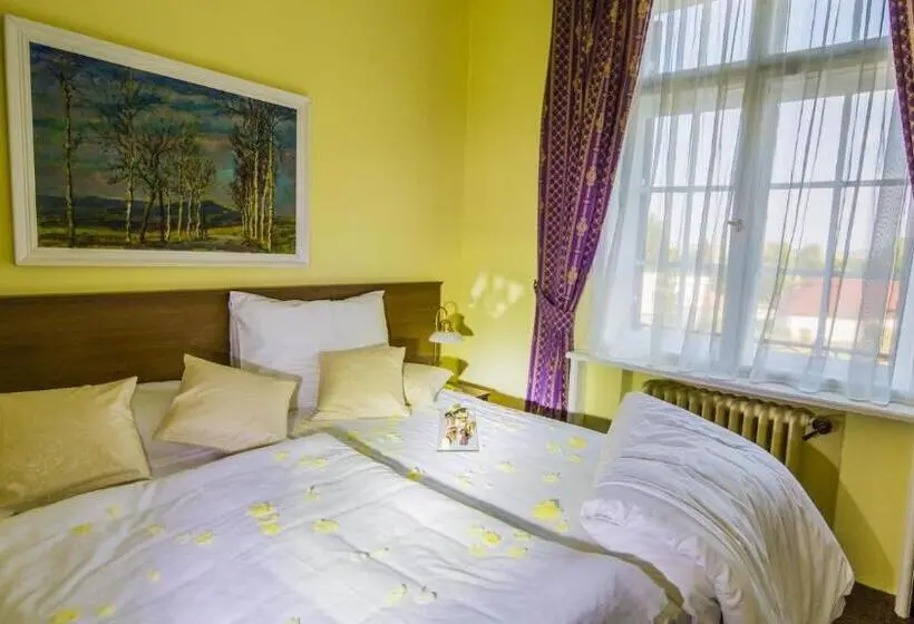 Standard-huone, Veba