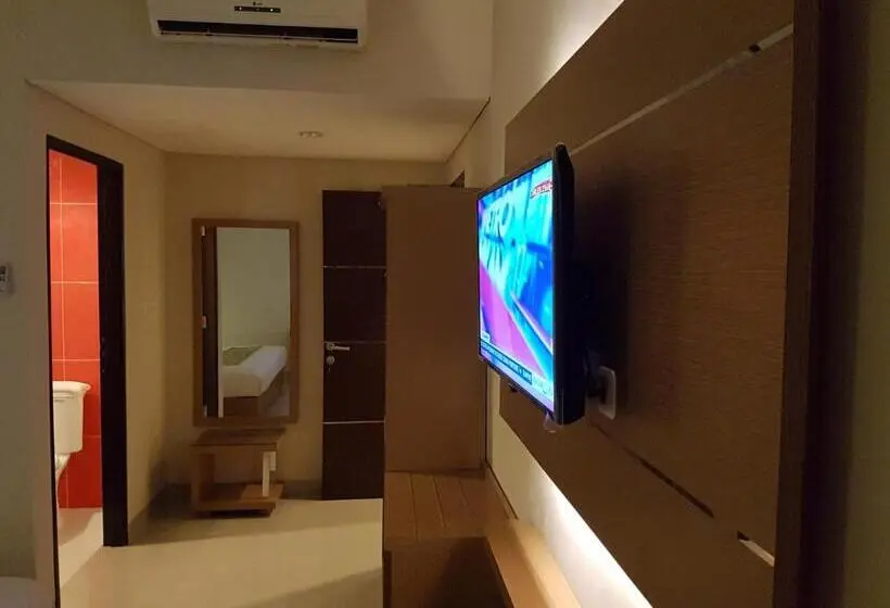 スイート, Budget Hotel Ambon