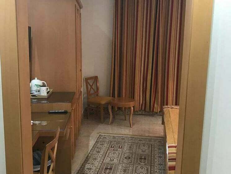 Номер Стандарт, Julius