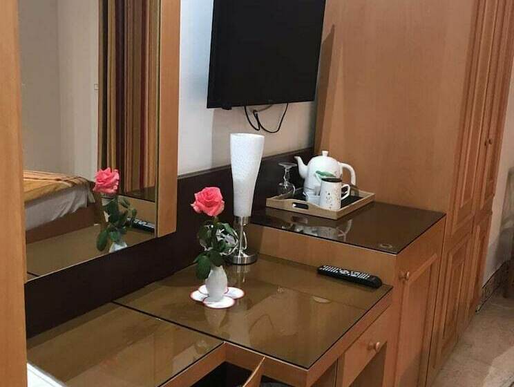 Номер Стандарт, Julius