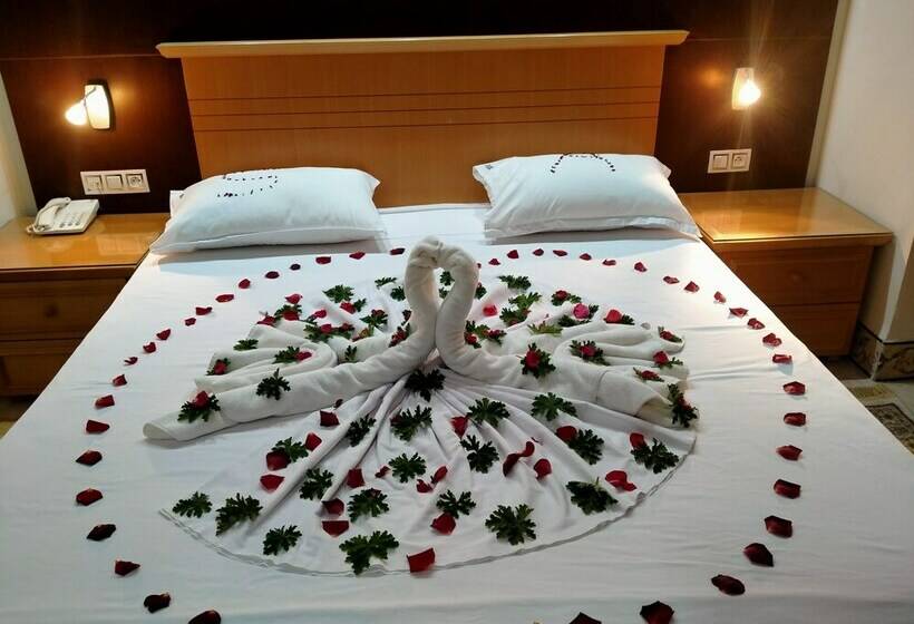 Номер Стандарт, Julius