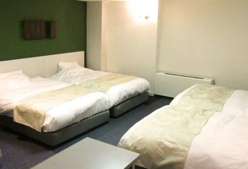 חדר משפחתי, Rokusui Rou