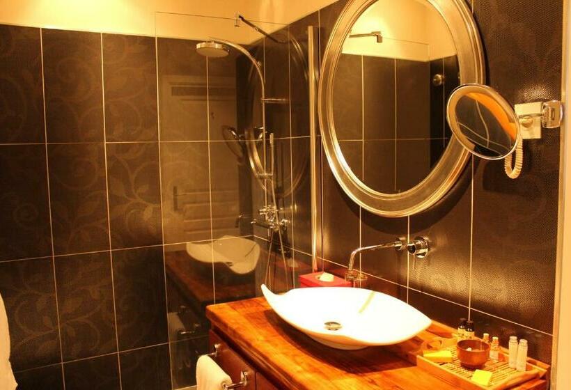 スーペリアールーム, Villa Angélique Hôtel Classé Monument Historique