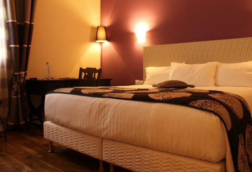 スーペリアールーム, Villa Angélique Hôtel Classé Monument Historique