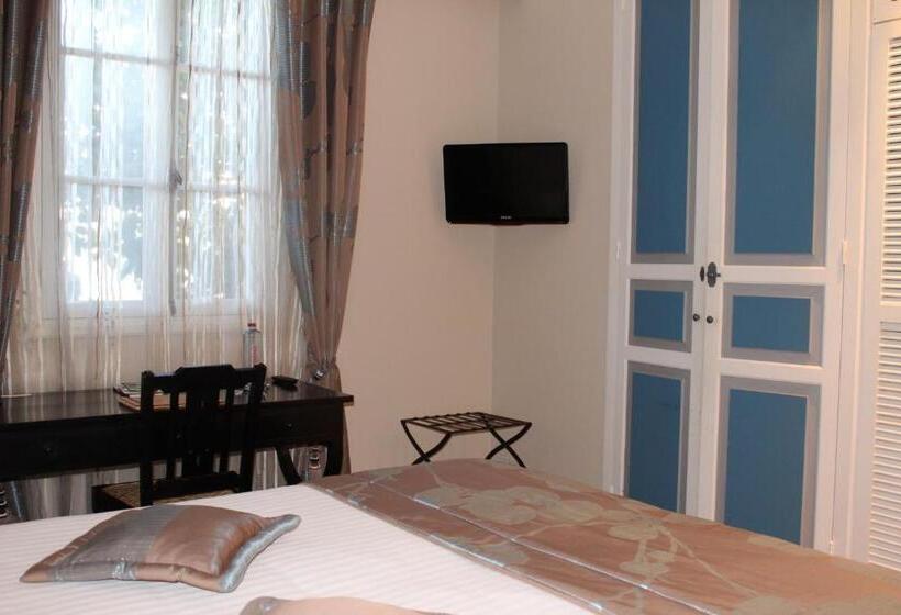 スーペリアールーム, Villa Angélique Hôtel Classé Monument Historique