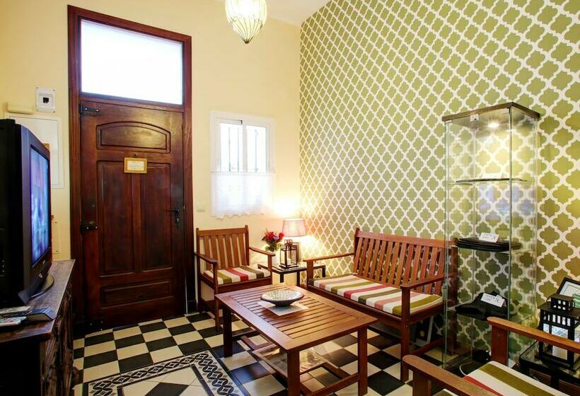 اتاق استاندارد با سرویس بهداشتی مشترک, Málaga Lodge Guesthouse