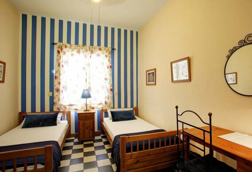 اتاق استاندارد با سرویس بهداشتی مشترک, Málaga Lodge Guesthouse