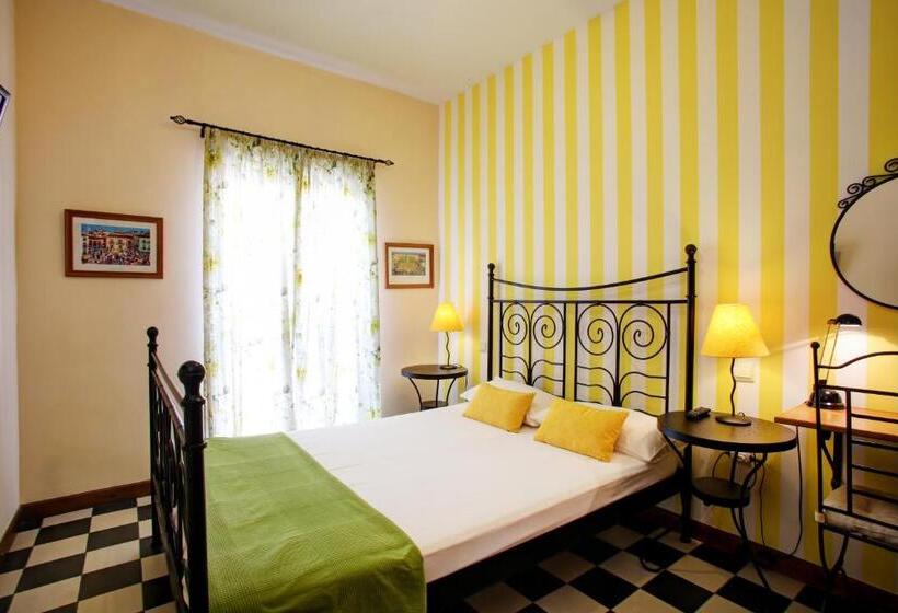 اتاق استاندارد با سرویس بهداشتی مشترک, Málaga Lodge Guesthouse