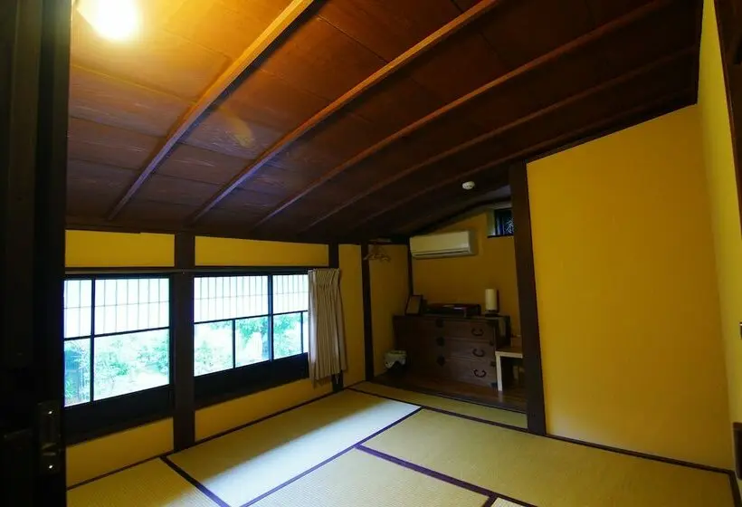 スタンダードルーム, Honmachi Juku