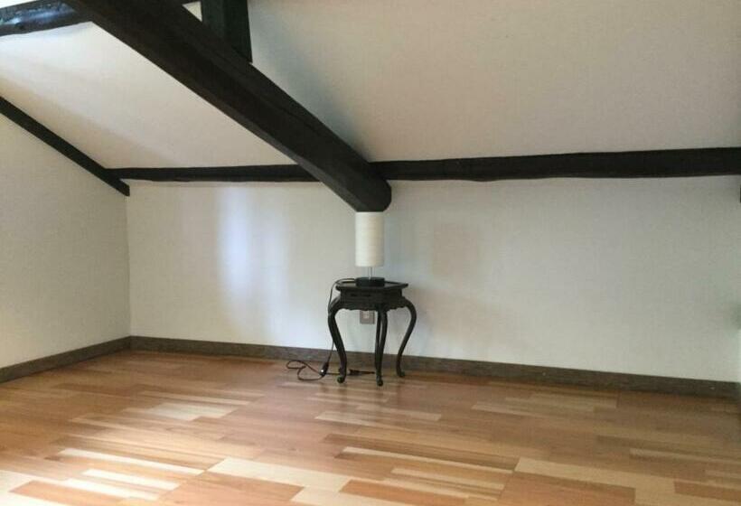 エコノミールーム, Honmachi Juku