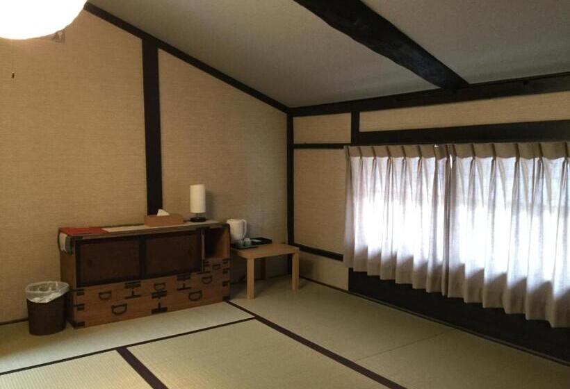 غرفة قياسية, Honmachi Juku