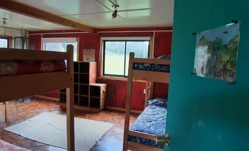 غرفة عائلية مطلّة علي الجبل, Hostal Las Natalias